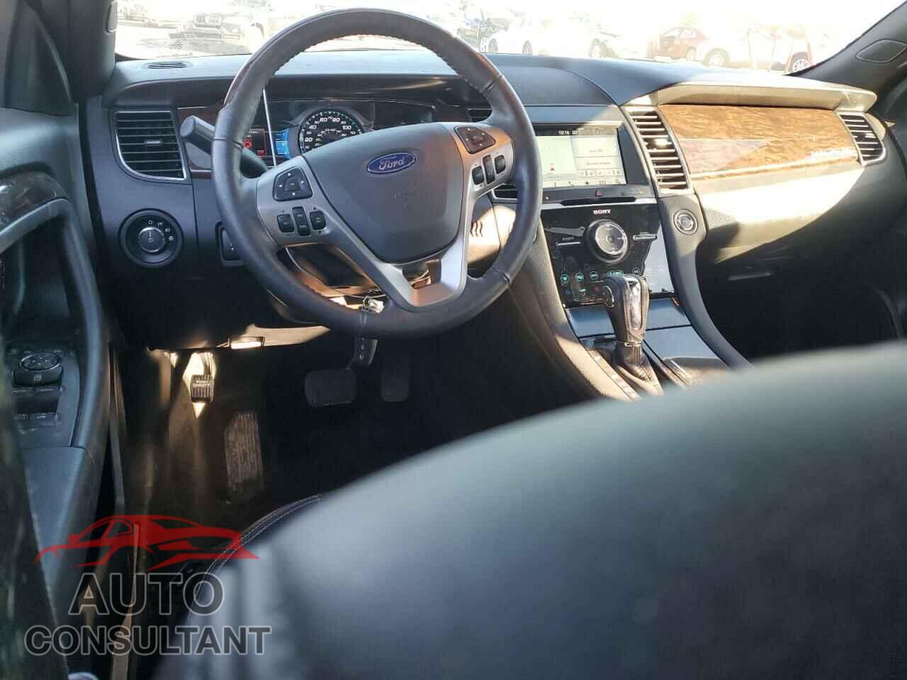 FORD TAURUS 2017 - 1FAHP2J80HG110117