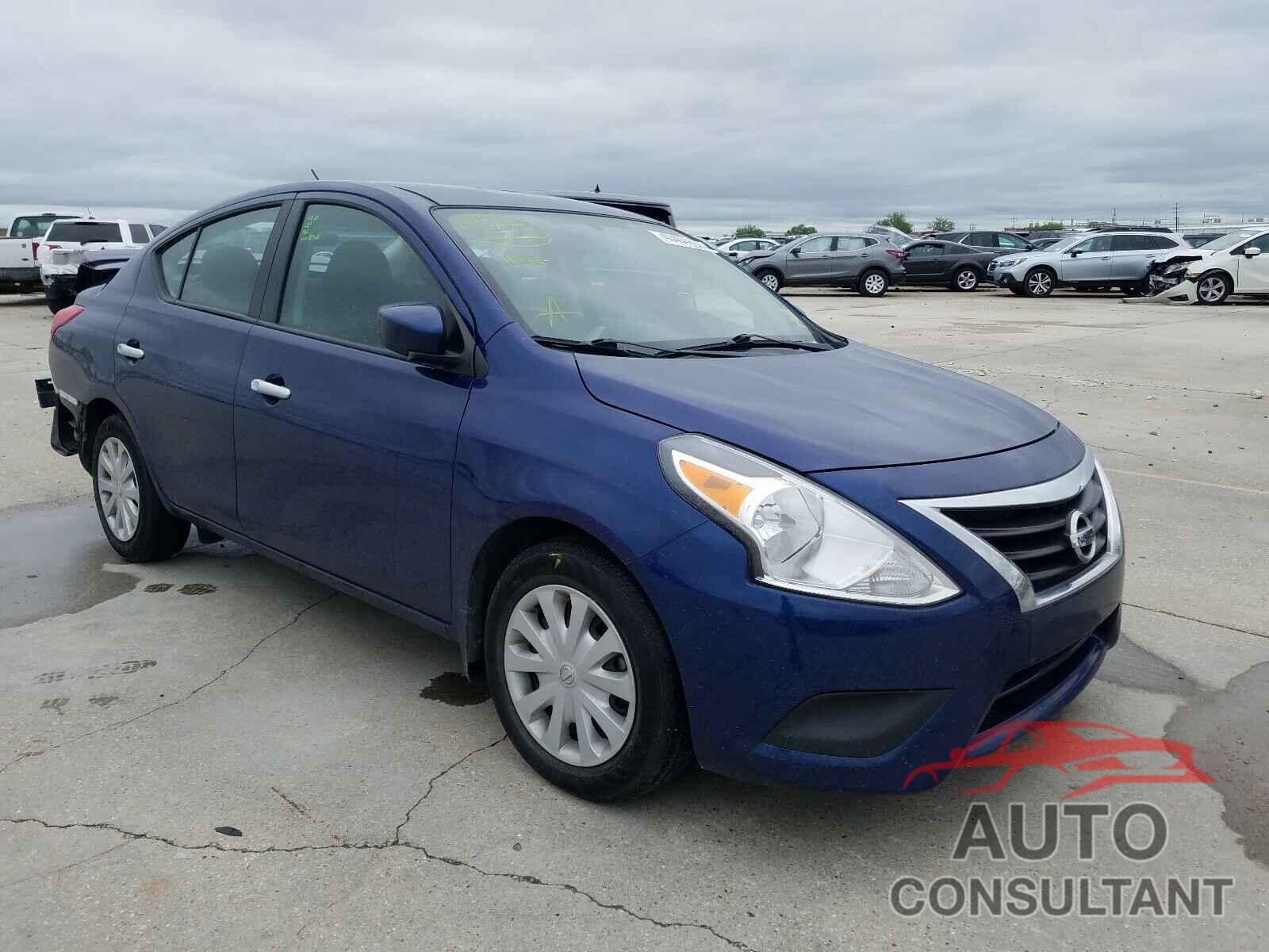 NISSAN VERSA 2019 - 3N1CN7AP1KL817618