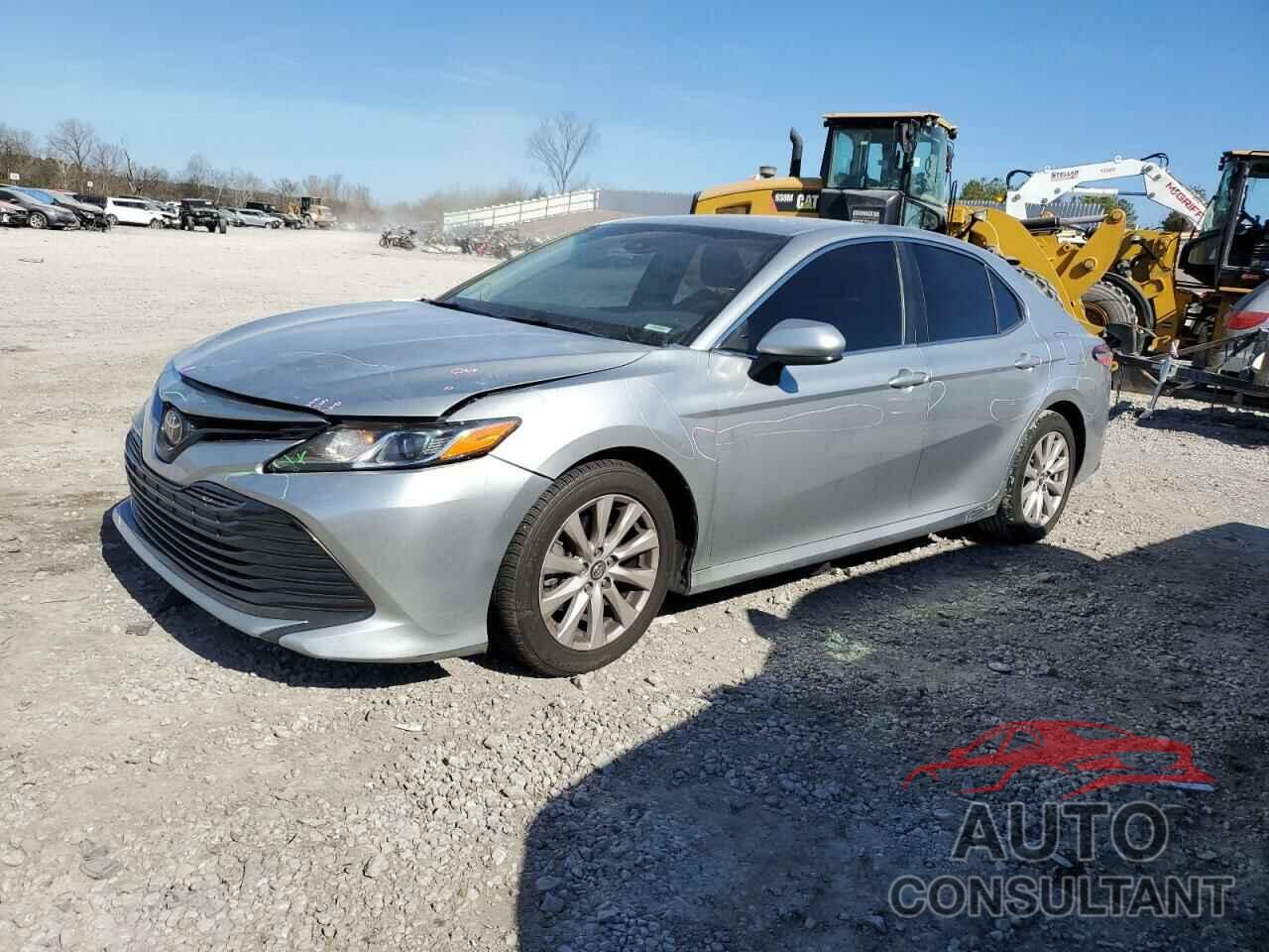 TOYOTA CAMRY 2018 - 4T1B11HK5JU622651