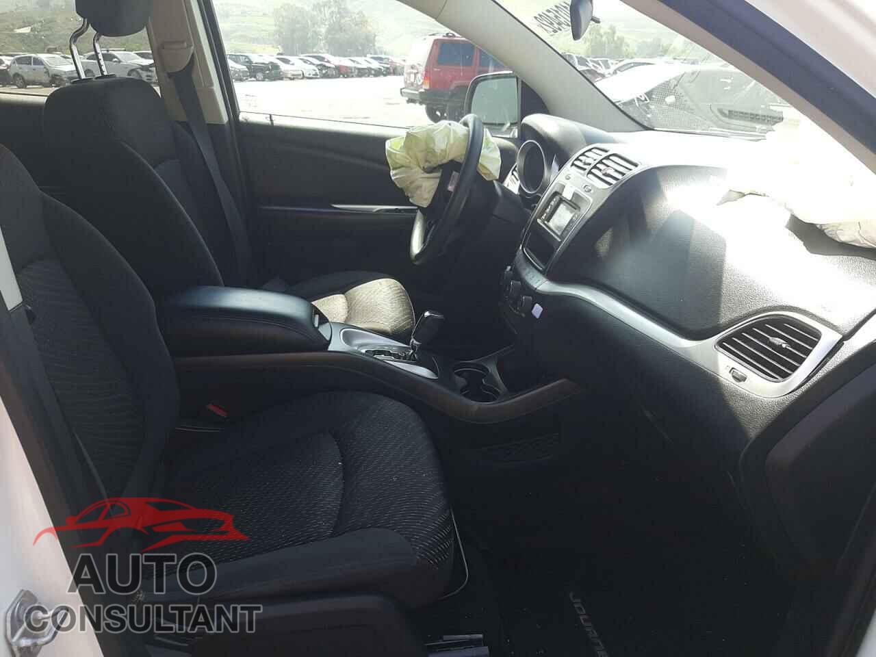 DODGE JOURNEY 2017 - 3C4PDCBG2HT532153