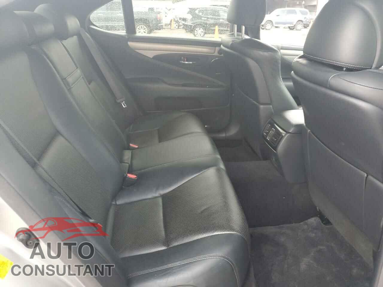 LEXUS LS460 2014 - JTHBL5EF5E5131640