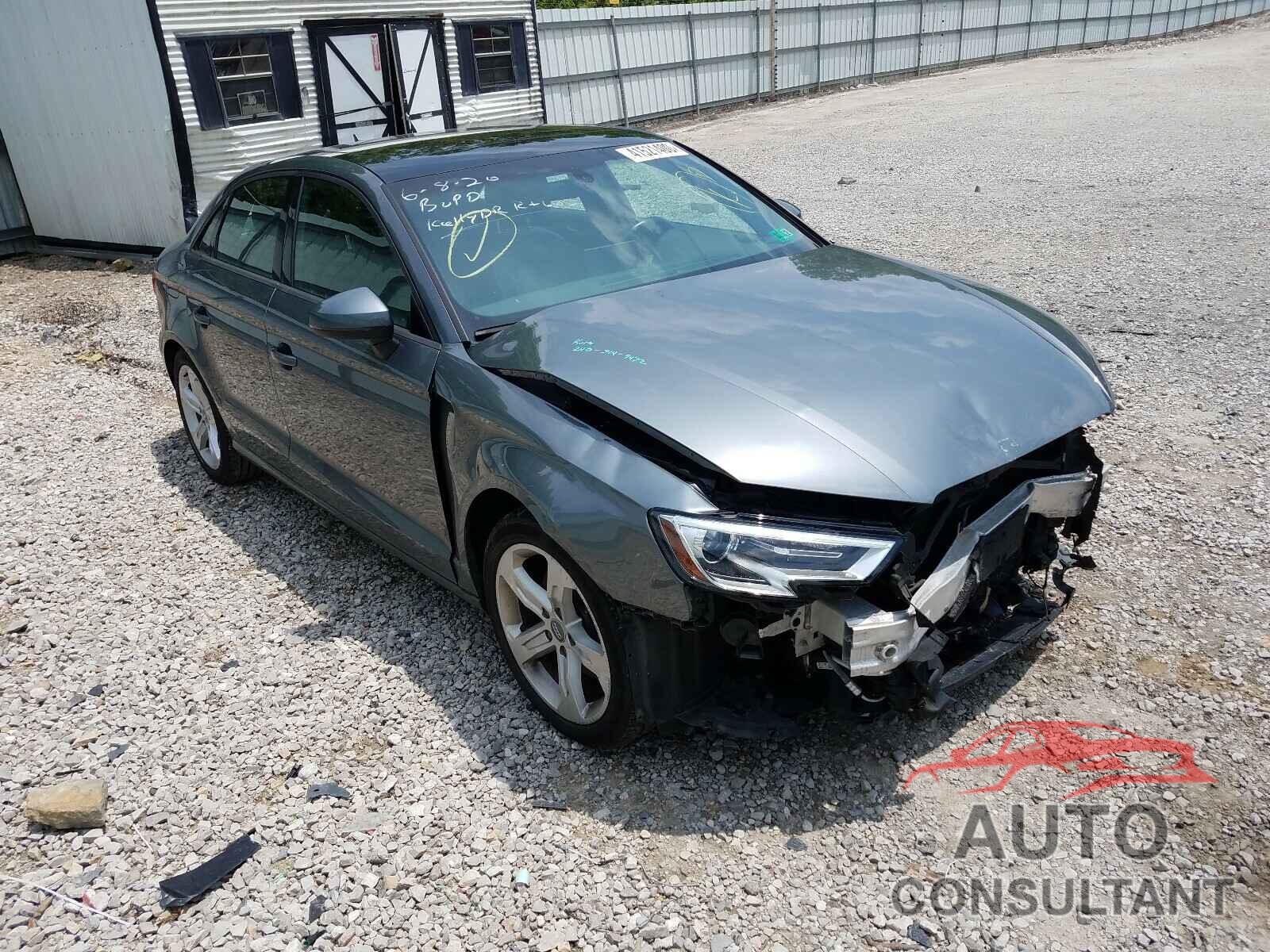 AUDI A3 2018 - WAUAUGFF0J1038883