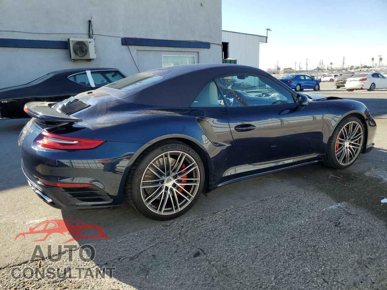 PORSCHE 911 2018 - WP0CD2A92JS162289