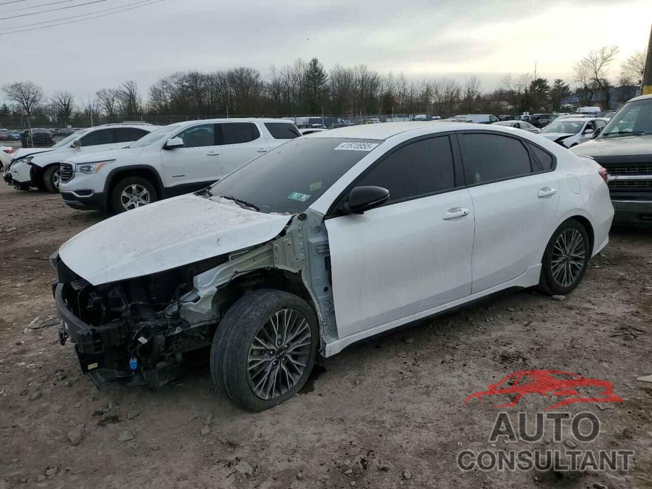 KIA FORTE 2023 - 3KPF54AD4PE662654