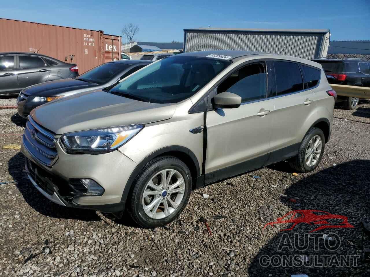 FORD ESCAPE 2017 - 1FMCU0GD9HUD34344