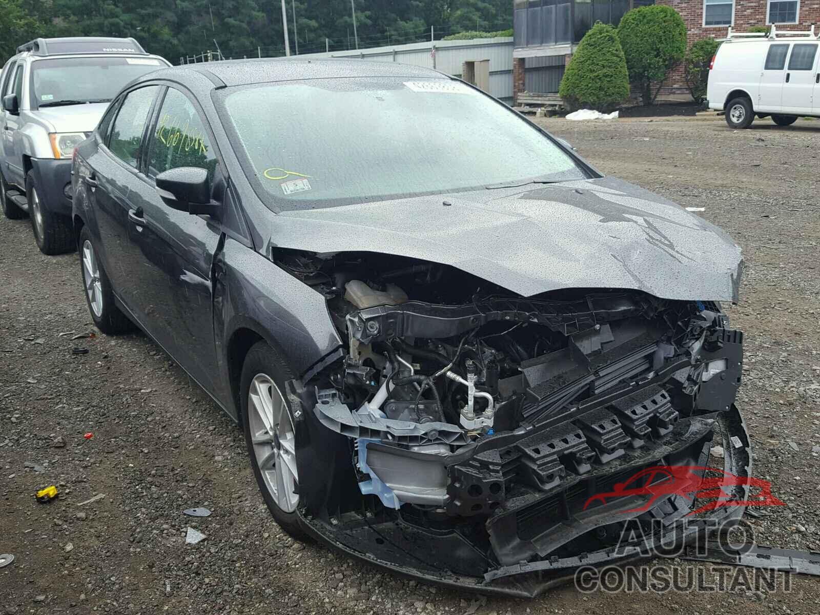 FORD FOCUS 2018 - 1FADP3F20JL264106