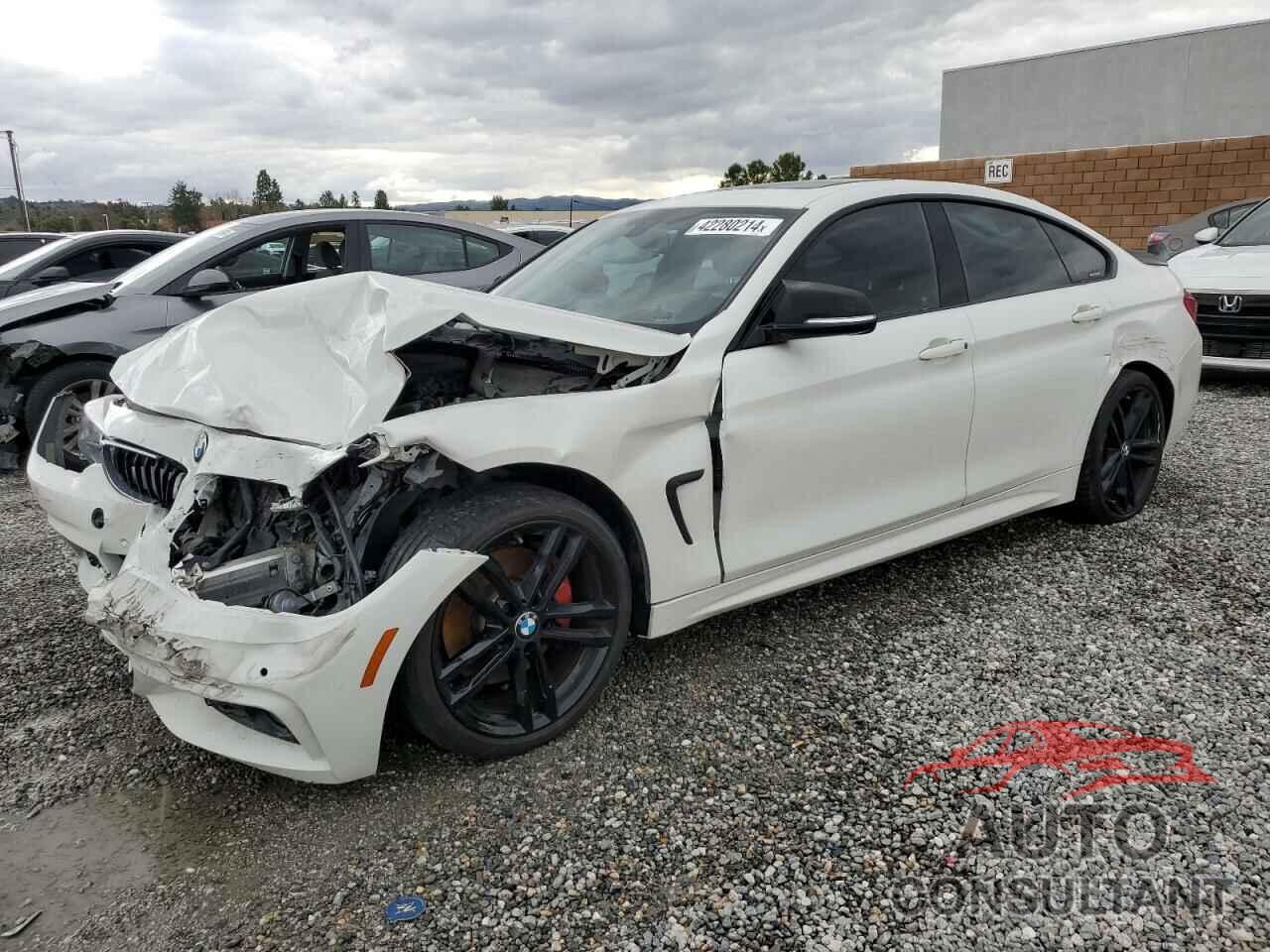 BMW 4 SERIES 2019 - WBA4J5C55KBM65140