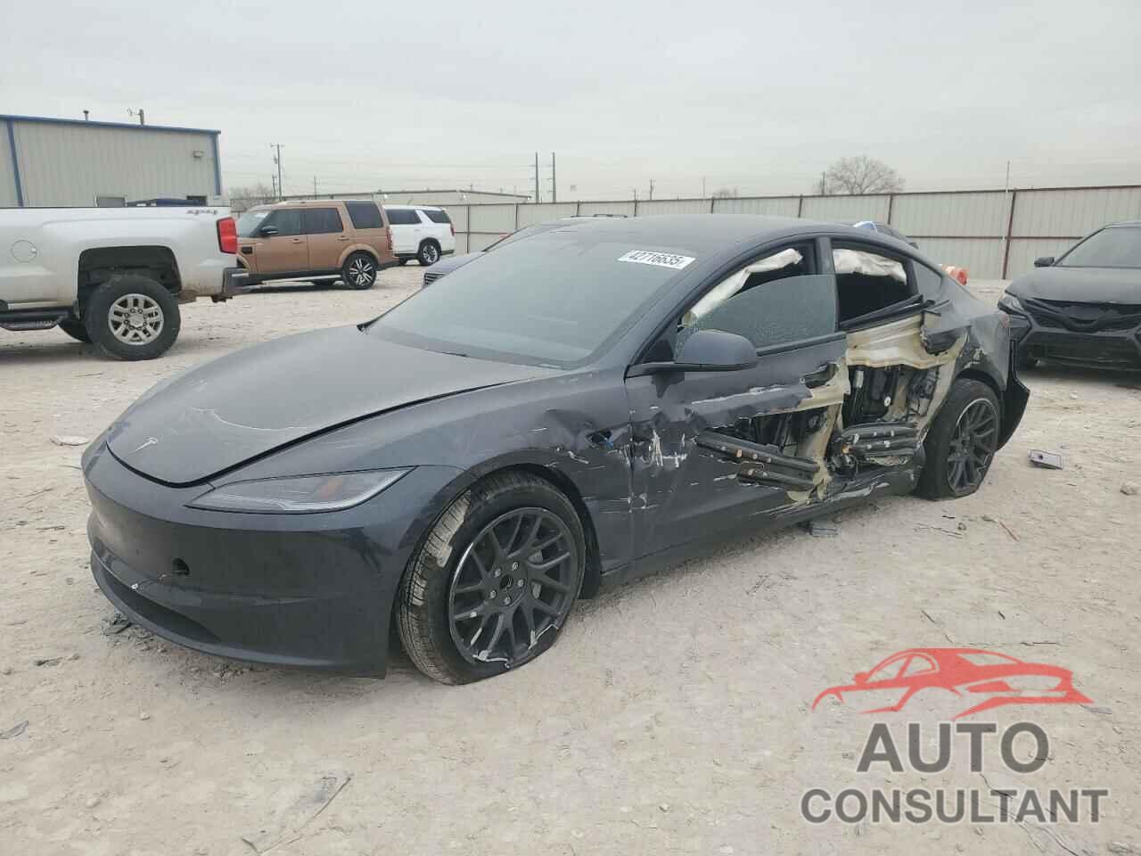 TESLA MODEL 3 2024 - 5YJ3E1EA3RF872872