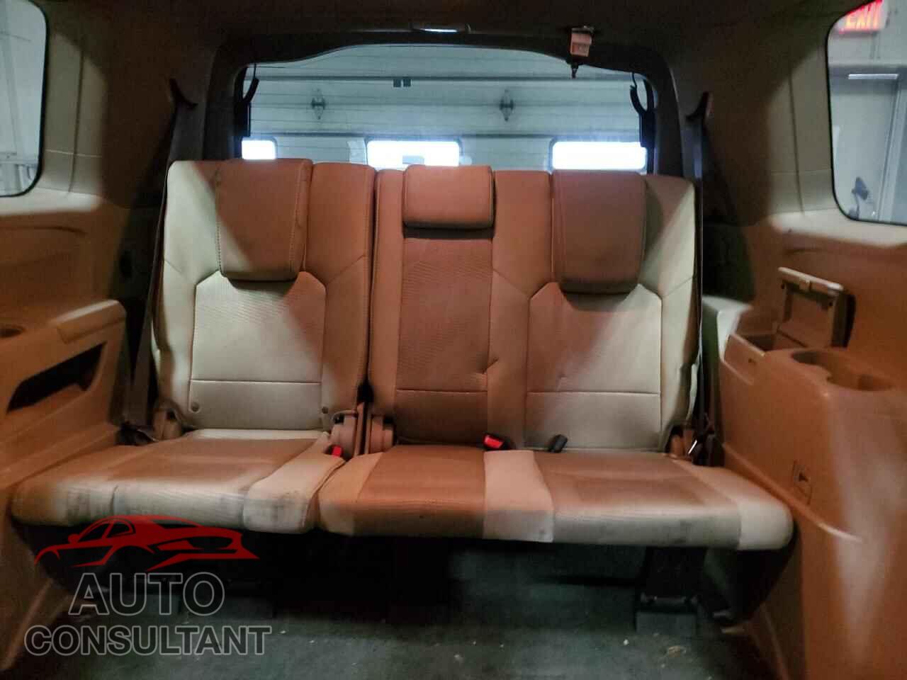 HONDA PILOT 2015 - 5FNYF4H21FB071605