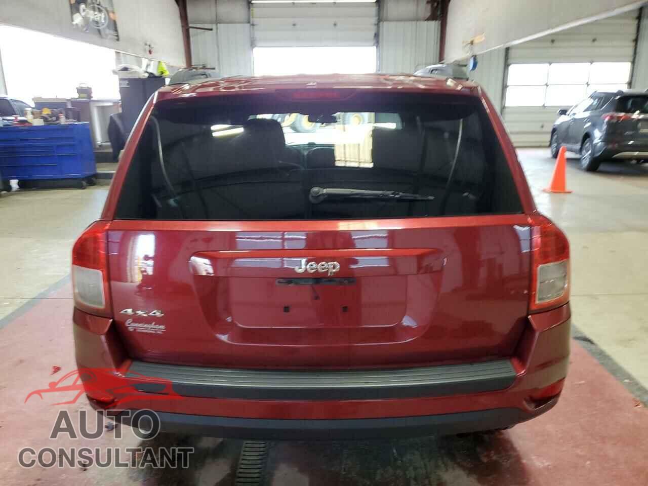 JEEP COMPASS 2011 - 1J4NF1FB9BD135647