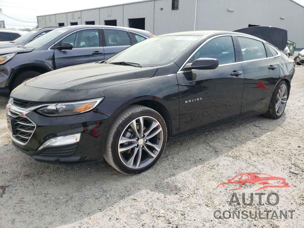 CHEVROLET MALIBU 2022 - 1G1ZD5ST1NF173426