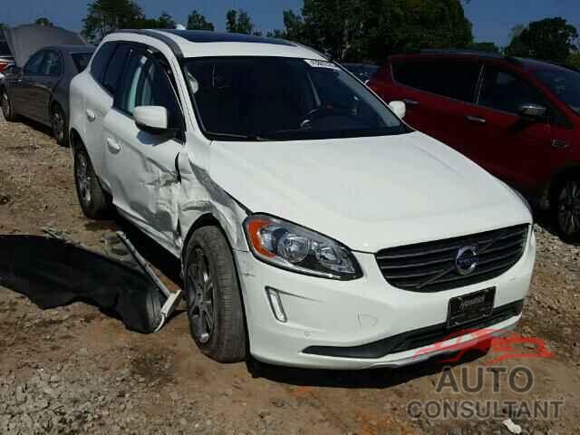 VOLVO XC60 2015 - YV4902RB2F2580840