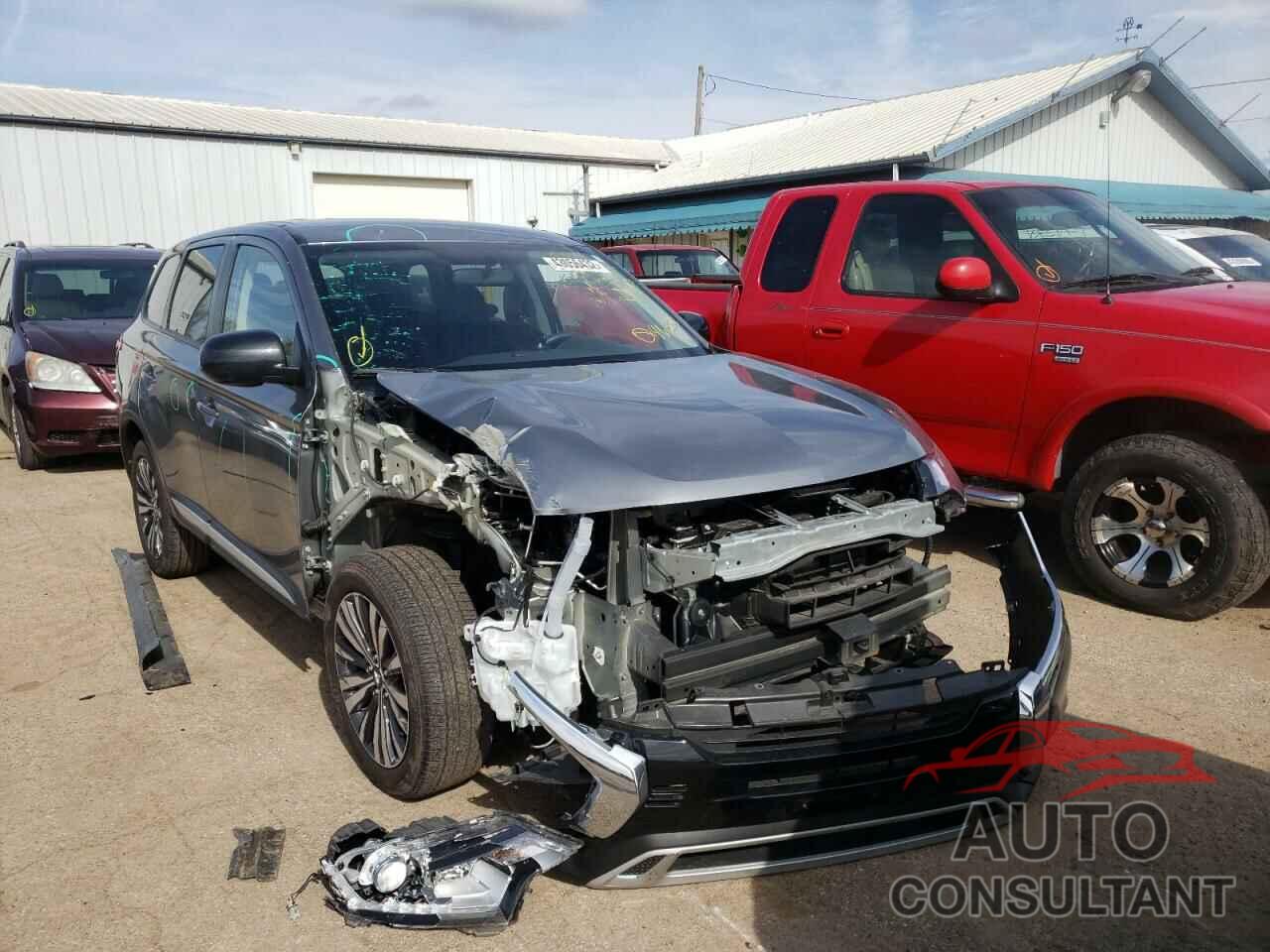 MITSUBISHI OUTLANDER 2020 - JA4AD2A33LZ046588