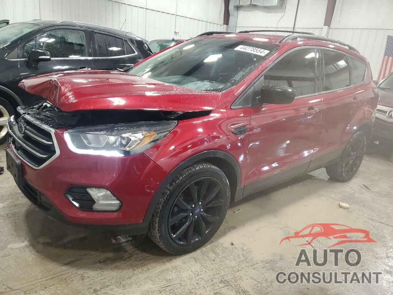 FORD ESCAPE 2017 - 1FMCU9GD9HUD40035