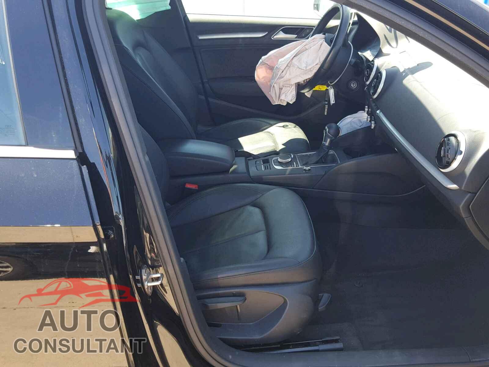 AUDI A3 2016 - WAUA7GFF7G1019599