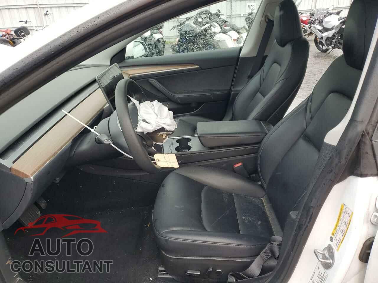 TESLA MODEL 3 2023 - 5YJ3E1EAXPF544233