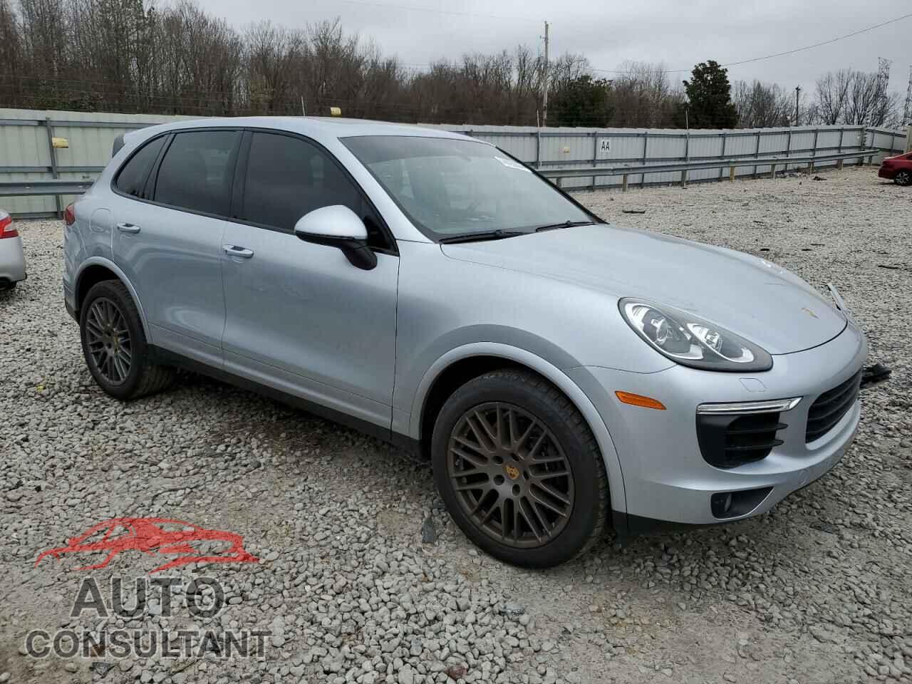 PORSCHE CAYENNE 2017 - WP1AA2A22HKA84219