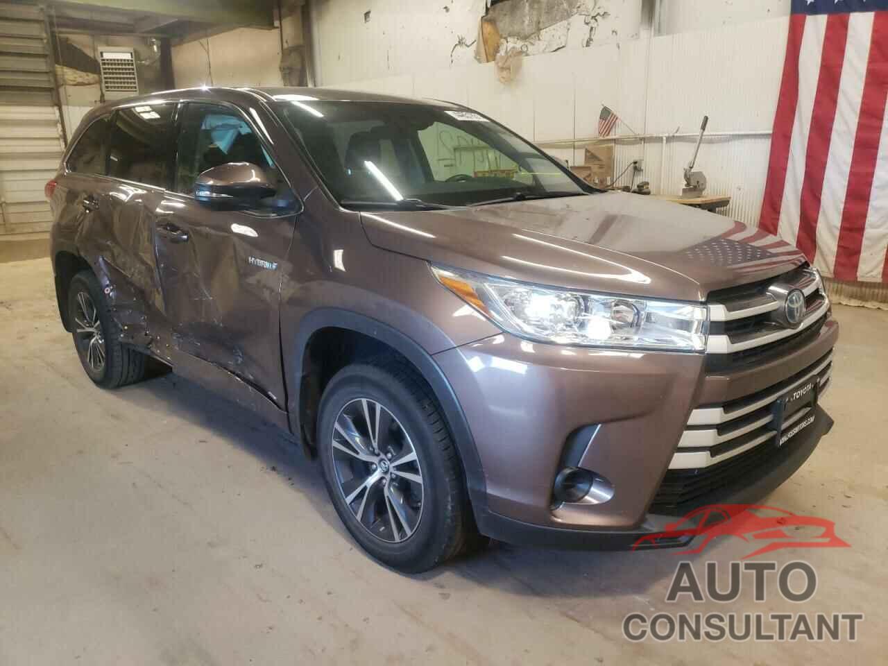 TOYOTA HIGHLANDER 2017 - 5TDBGRFH5HS034613