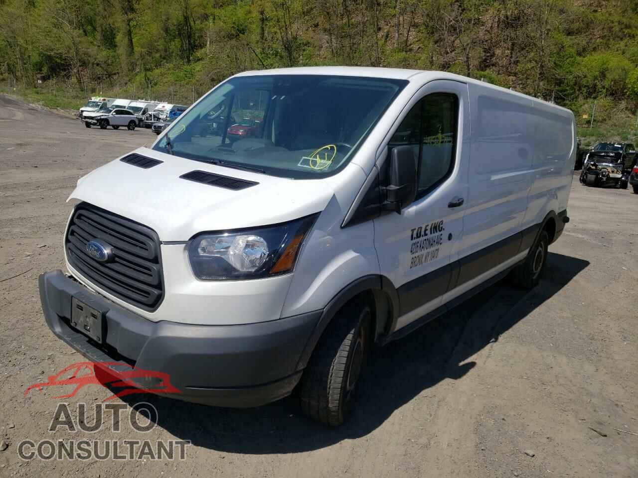 FORD TRANSIT CO 2017 - 1FTYR2YM7HKA85124