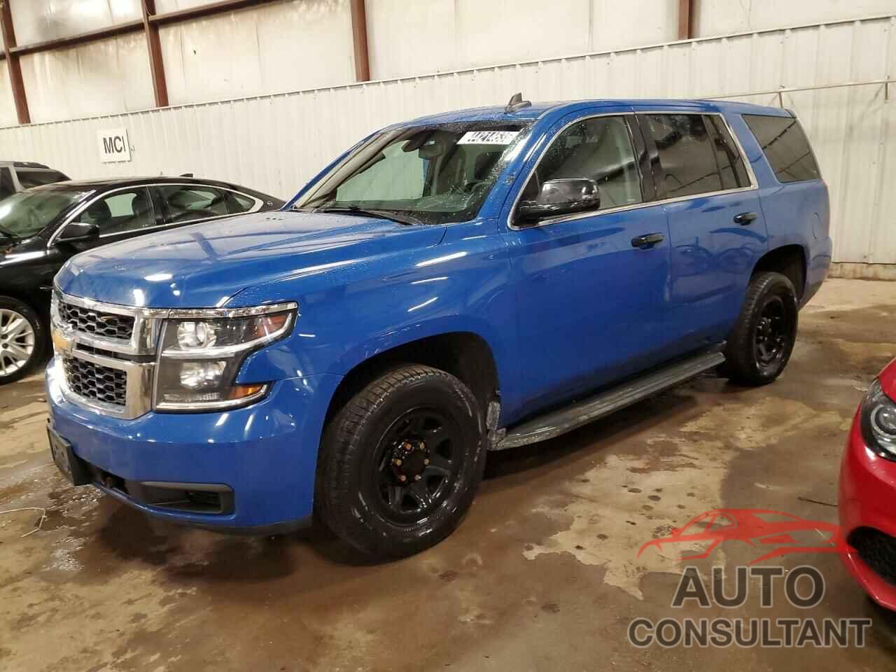 CHEVROLET TAHOE 2017 - 1GNSKDEC4HR349304