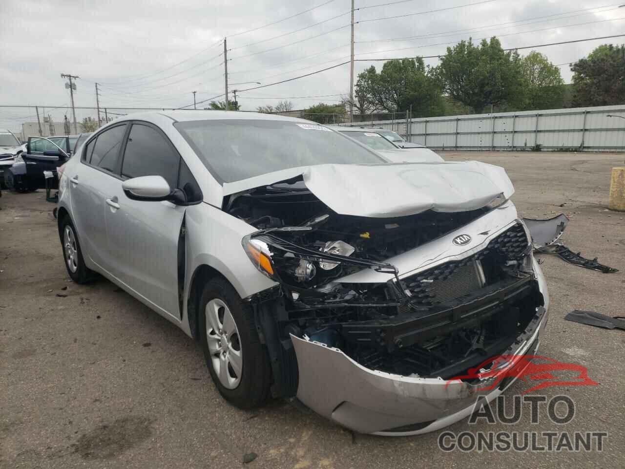 KIA FORTE 2018 - 3KPFK4A71JE218688