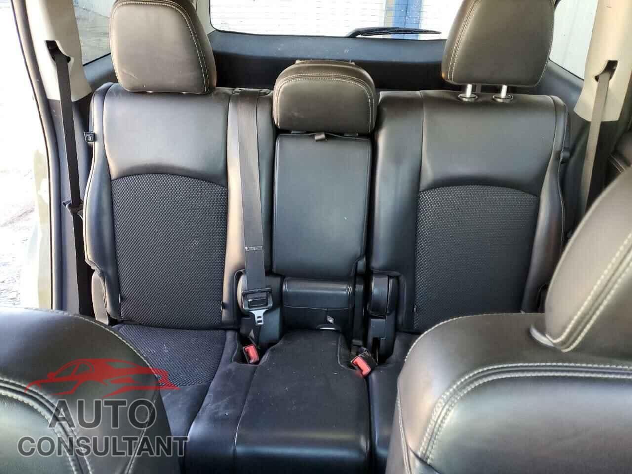DODGE JOURNEY 2017 - 3C4PDDGG2HT502438