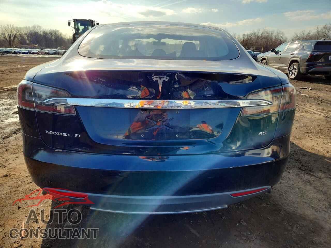 TESLA MODEL S 2013 - 5YJSA1CN4DFP26468