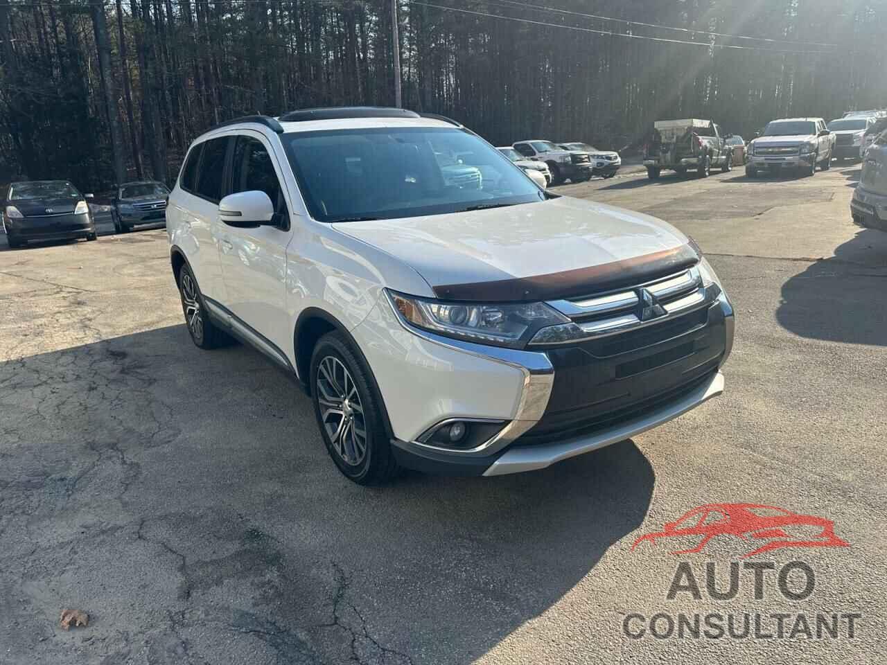 MITSUBISHI OUTLANDER 2016 - JA4AZ3A32GZ017838