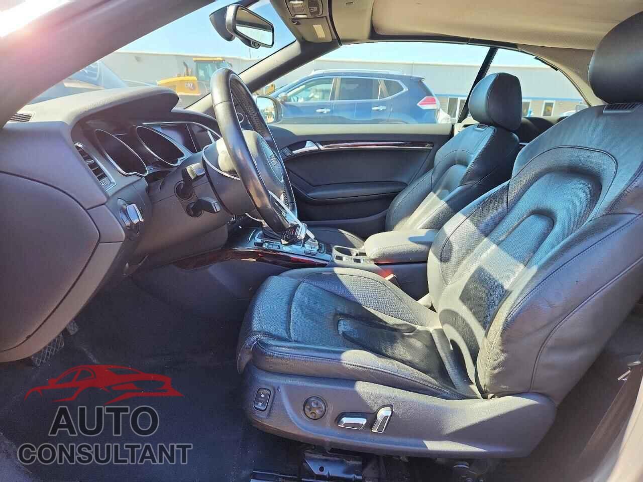 AUDI A5 2013 - WAULFAFH4DN014701