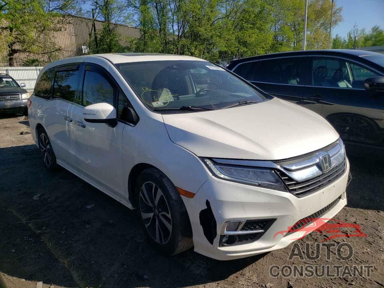 HONDA ODYSSEY 2018 - 5FNRL6H97JB064818