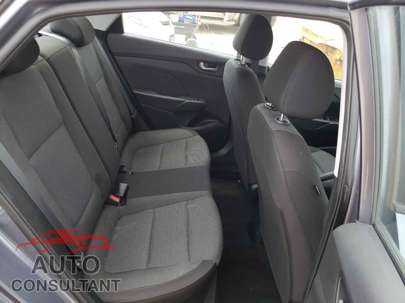 HYUNDAI ACCENT 2019 - 3KPC24A30KE072995
