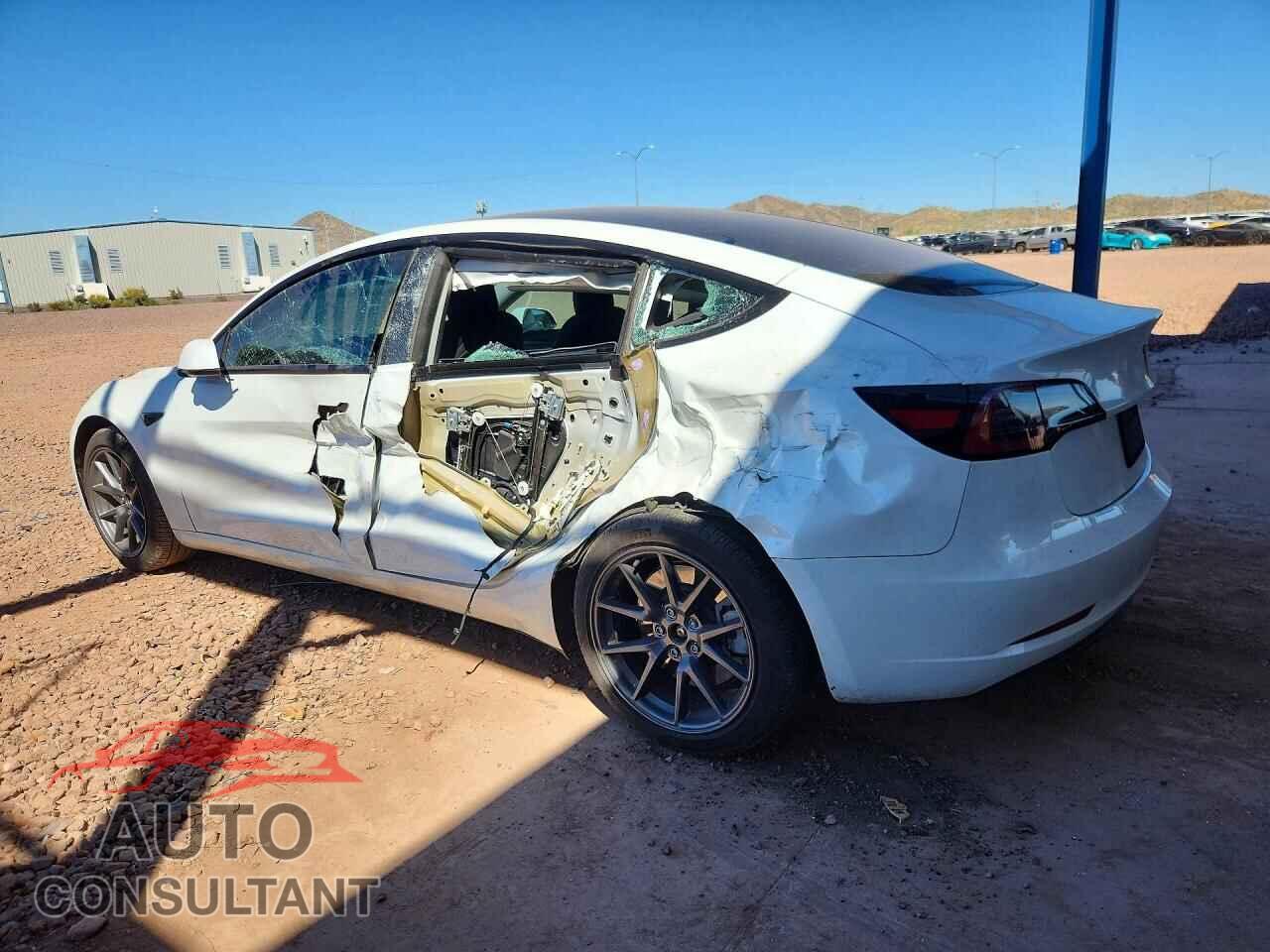 TESLA MODEL 3 2023 - 5YJ3E1EA5PF464838