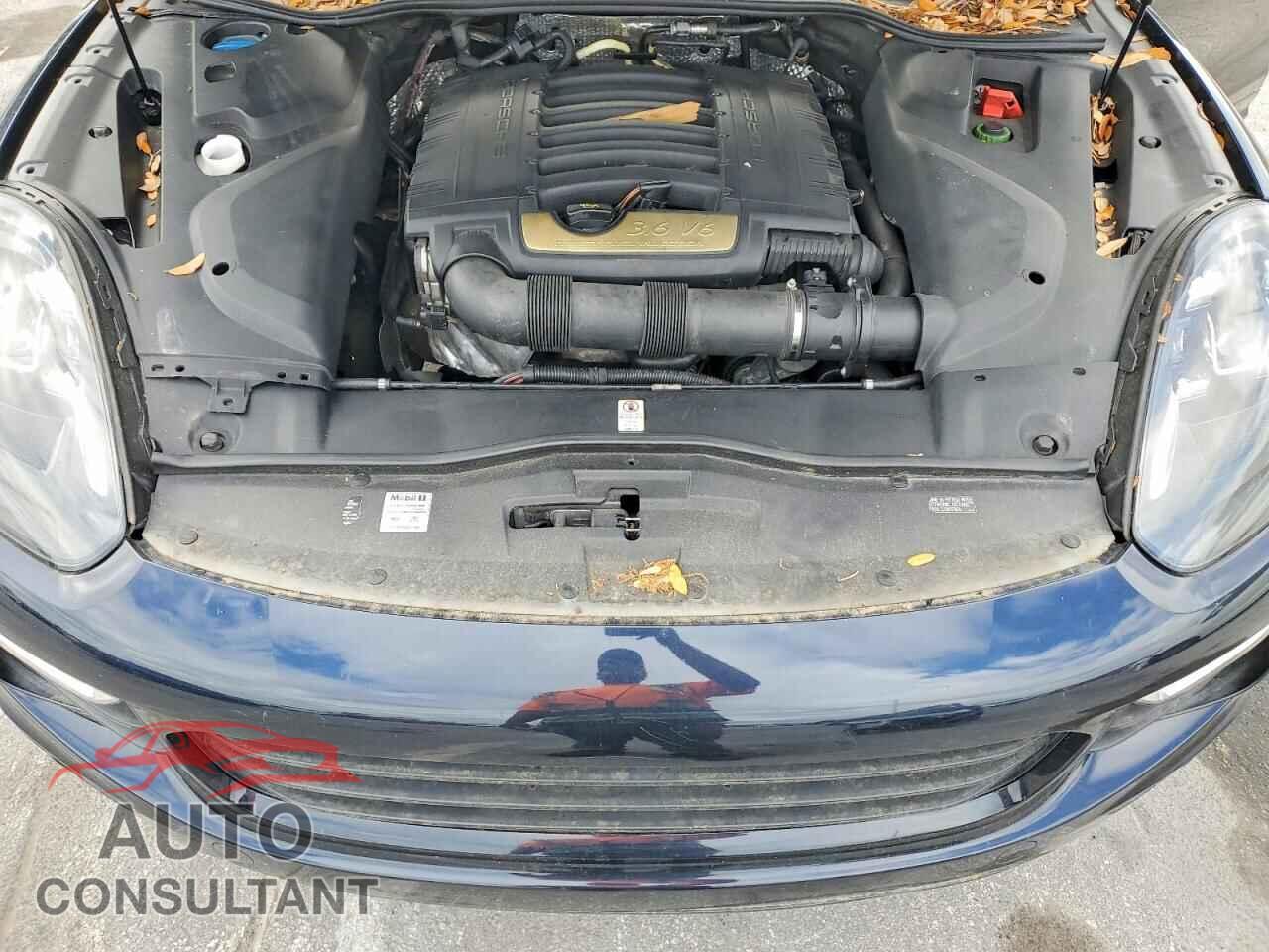 PORSCHE CAYENNE 2016 - WP1AA2A25GLA00788