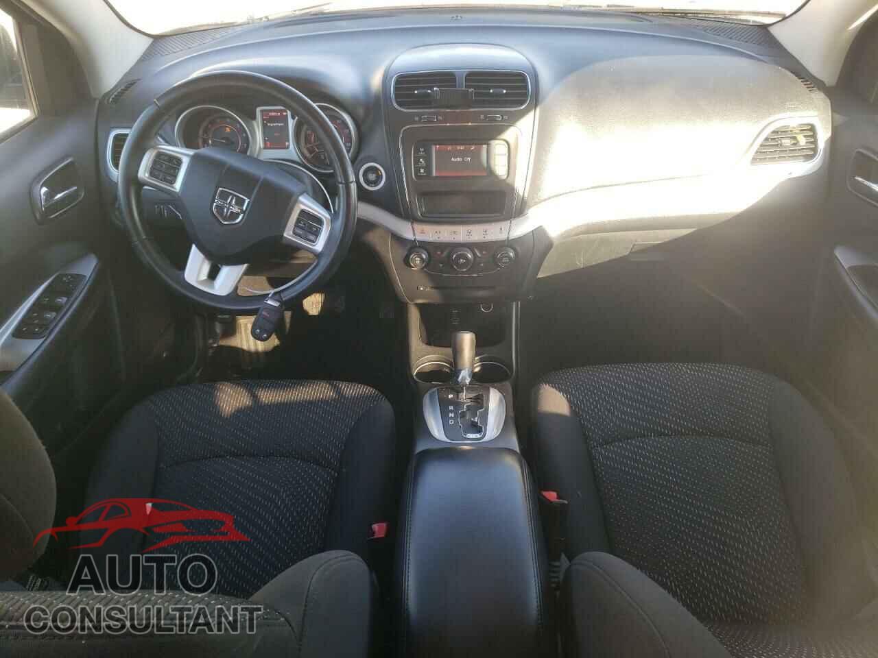 DODGE JOURNEY 2017 - 3C4PDCBB1HT569229