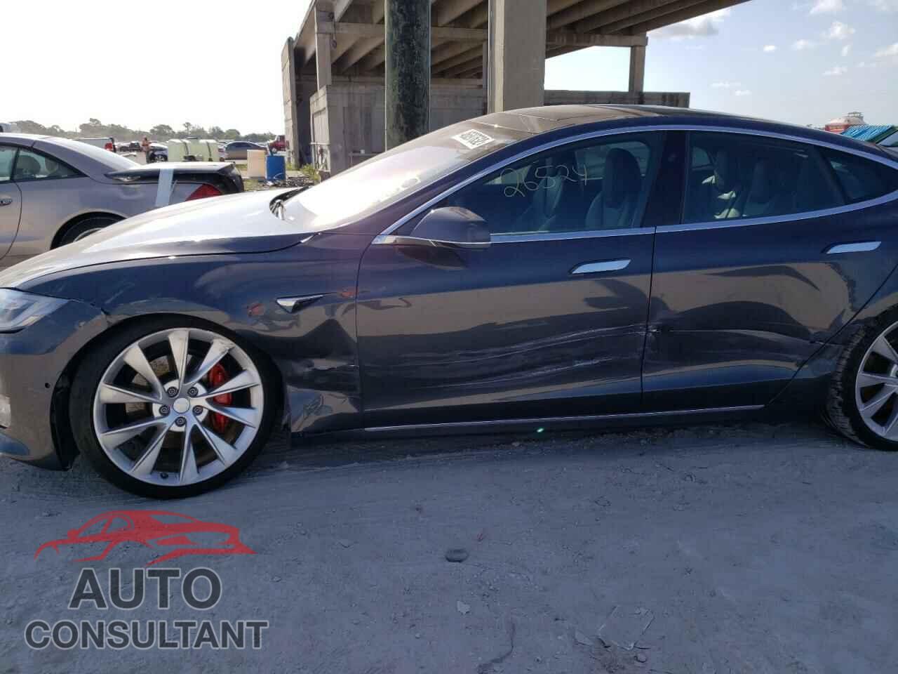 TESLA MODEL S 2018 - 5YJSA1E46JF281408