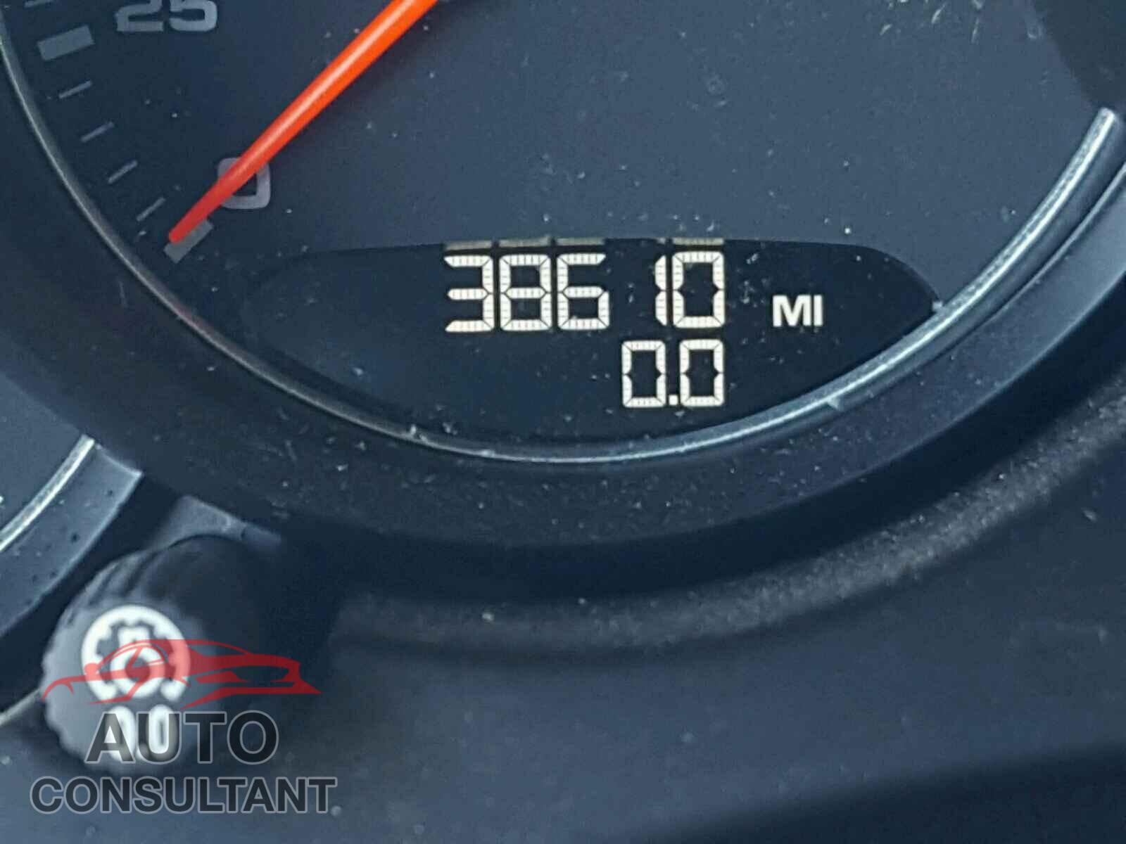 PORSCHE CAYENNE 2016 - WP1AA2A26GKA12986