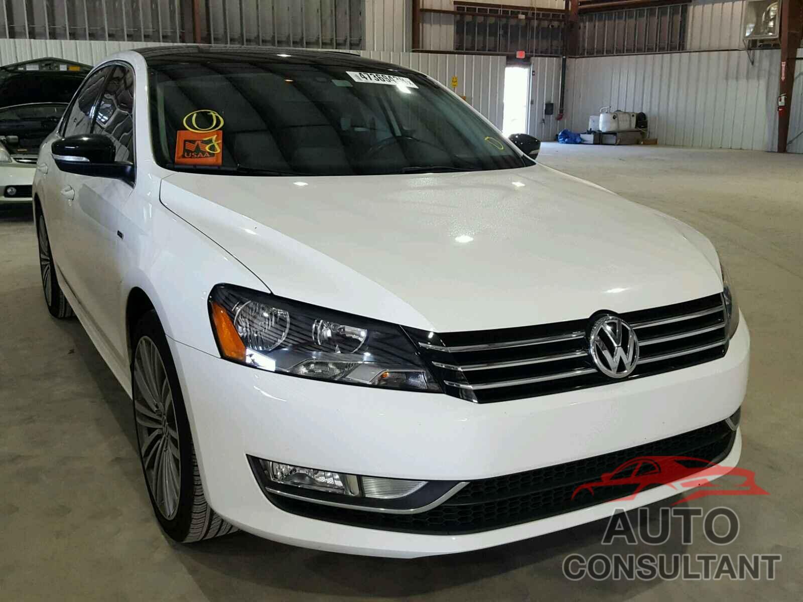 VOLKSWAGEN PASSAT 2015 - 1VWBT7A32FC039985