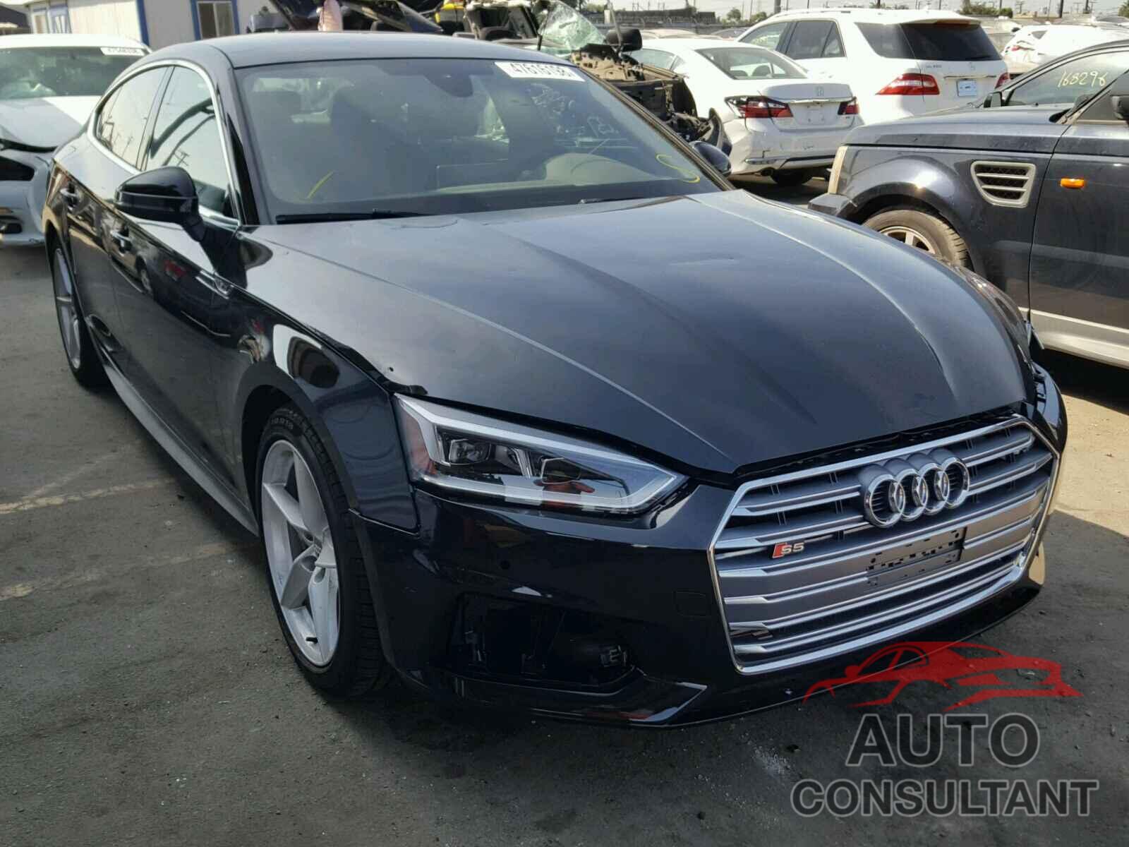 AUDI A5 PREMIUM PLUS S-LINE 2018 - WAUENCF58JA101310