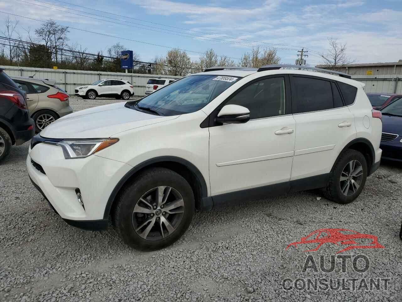 TOYOTA RAV4 2018 - JTMRFREV2JJ740952