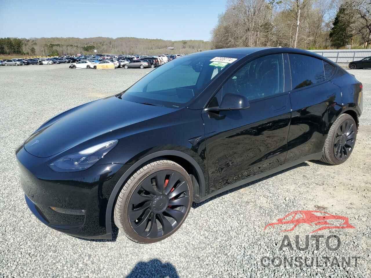 TESLA MODEL Y 2022 - 7SAYGDEF2NF512888