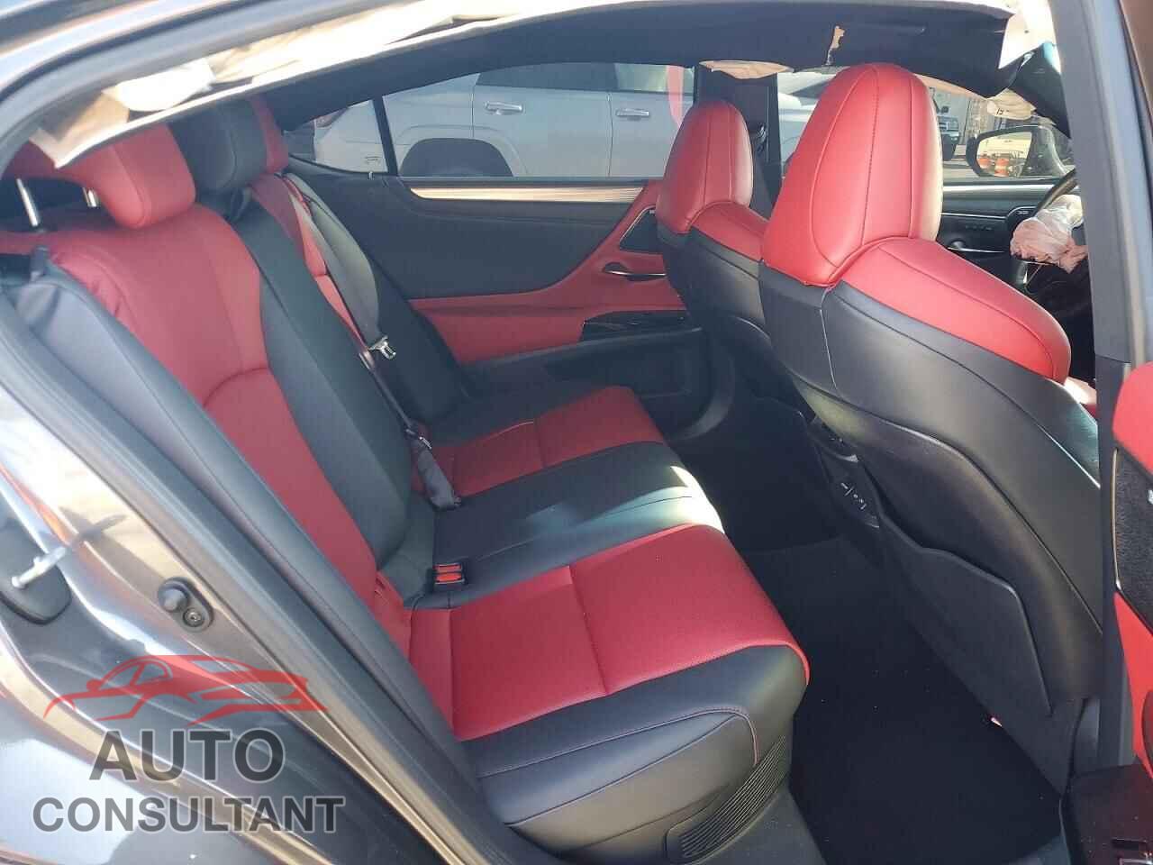 LEXUS ES300 2024 - 58ABA1C10RU043473
