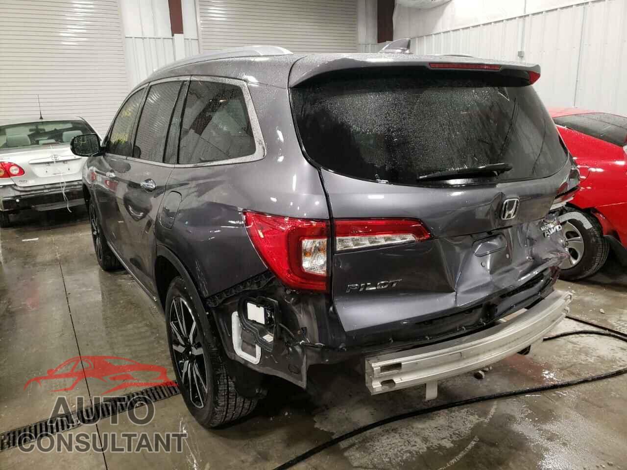 HONDA PILOT 2019 - 5FNYF6H61KB014328