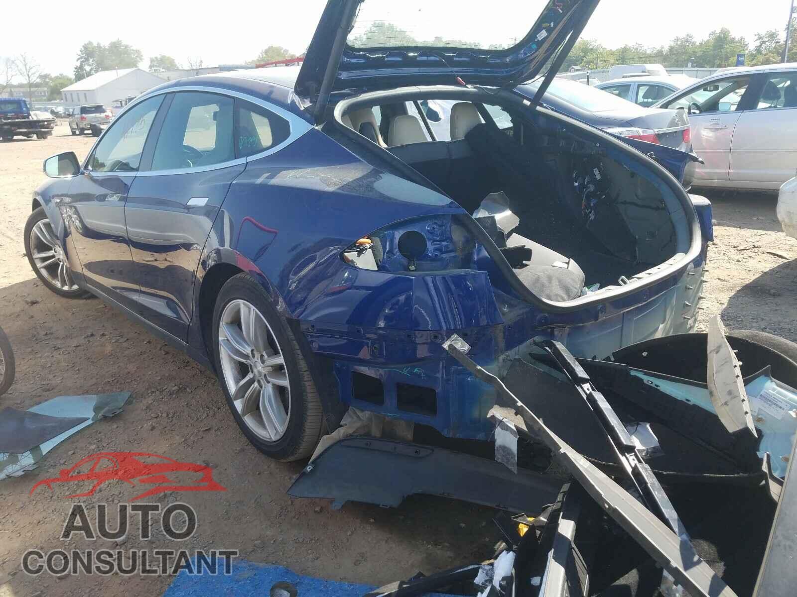 TESLA MODEL S 2016 - 5YJSA1E23GF131571