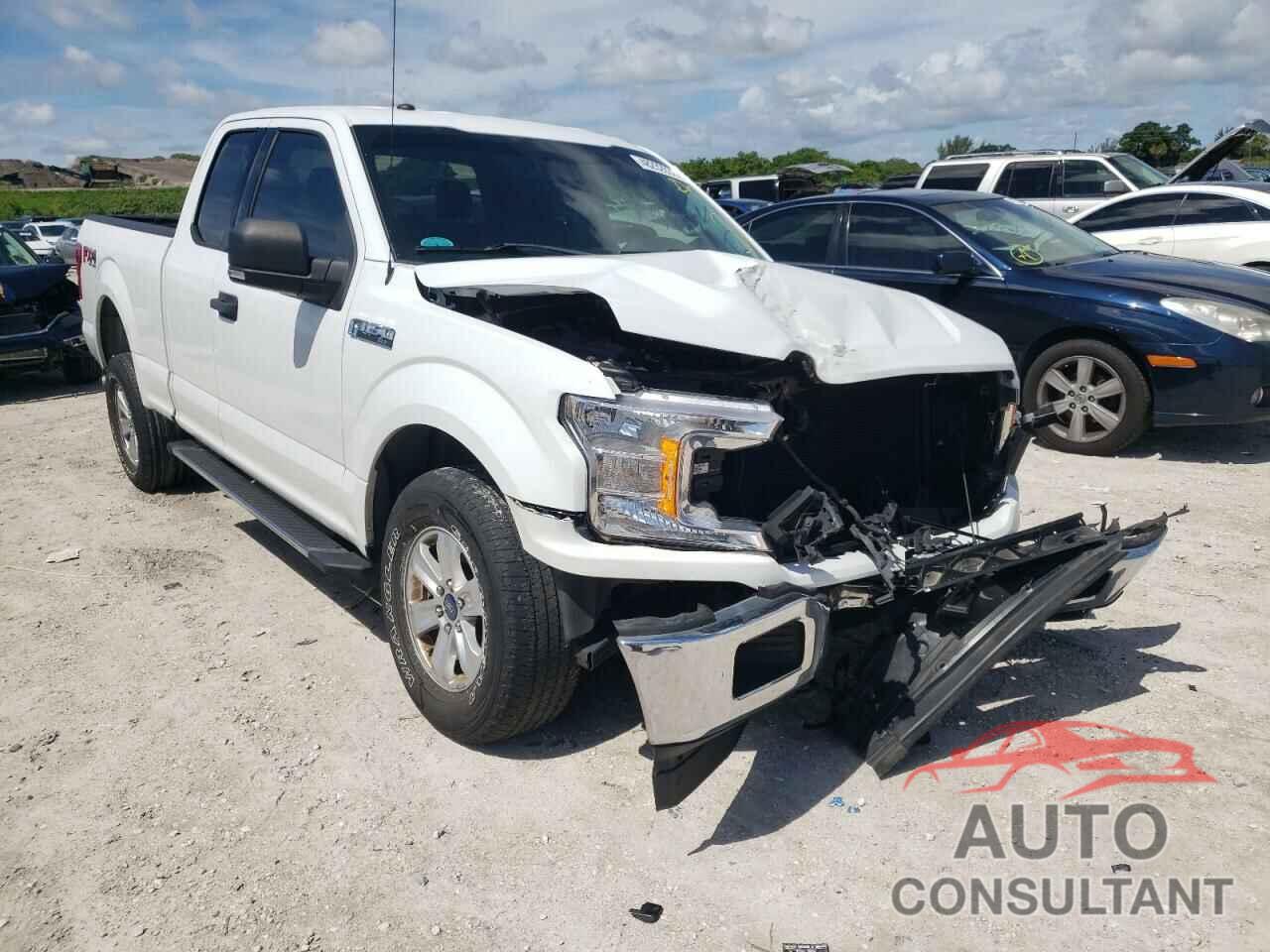 FORD F-150 2018 - 1FTFX1E59JFB12567