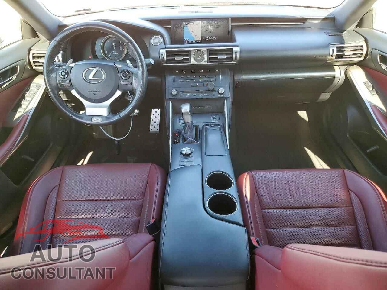 LEXUS IS 2015 - JTHBF1D20F5059083