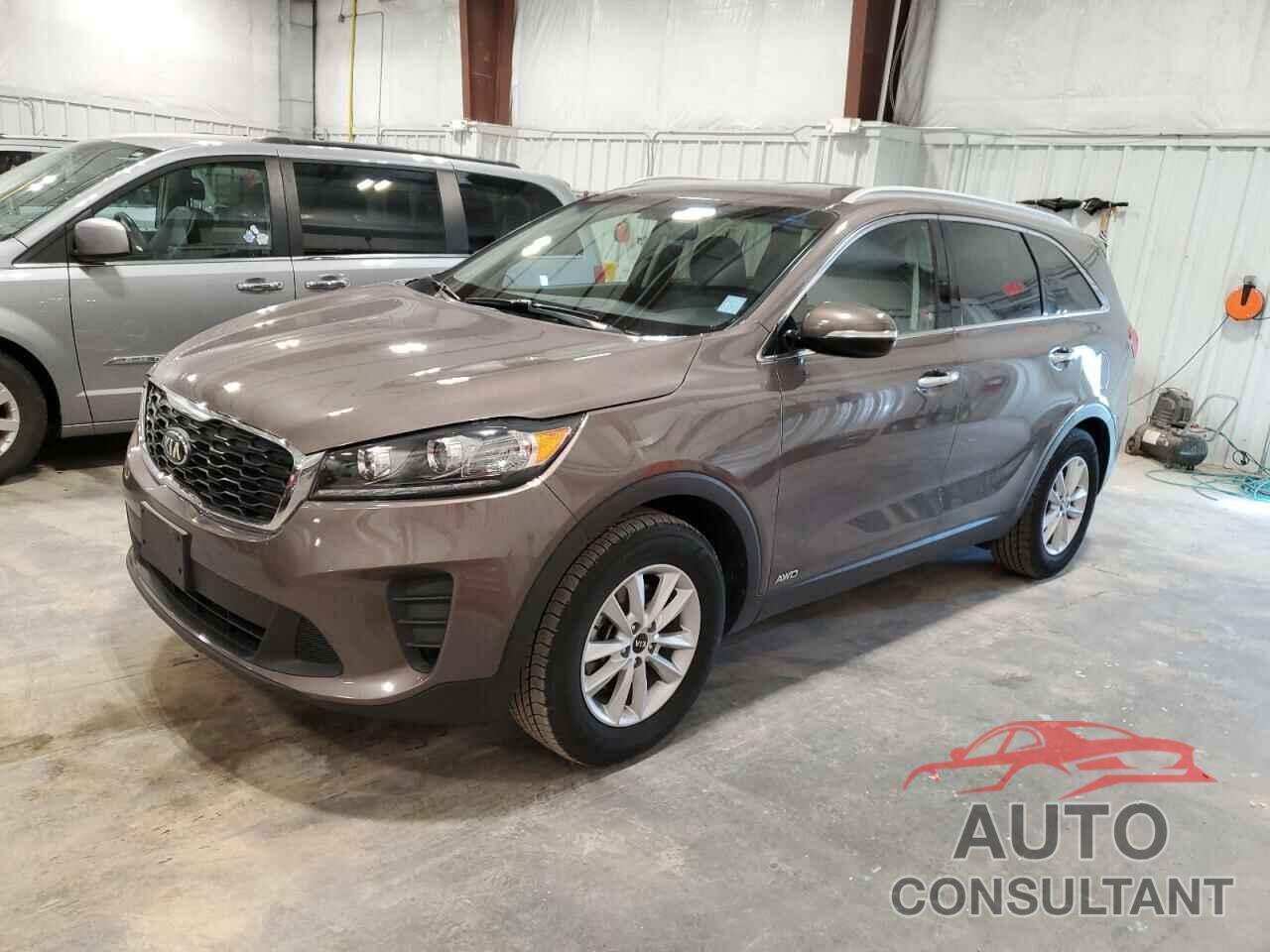 KIA SORENTO 2019 - 5XYPGDA3XKG438323
