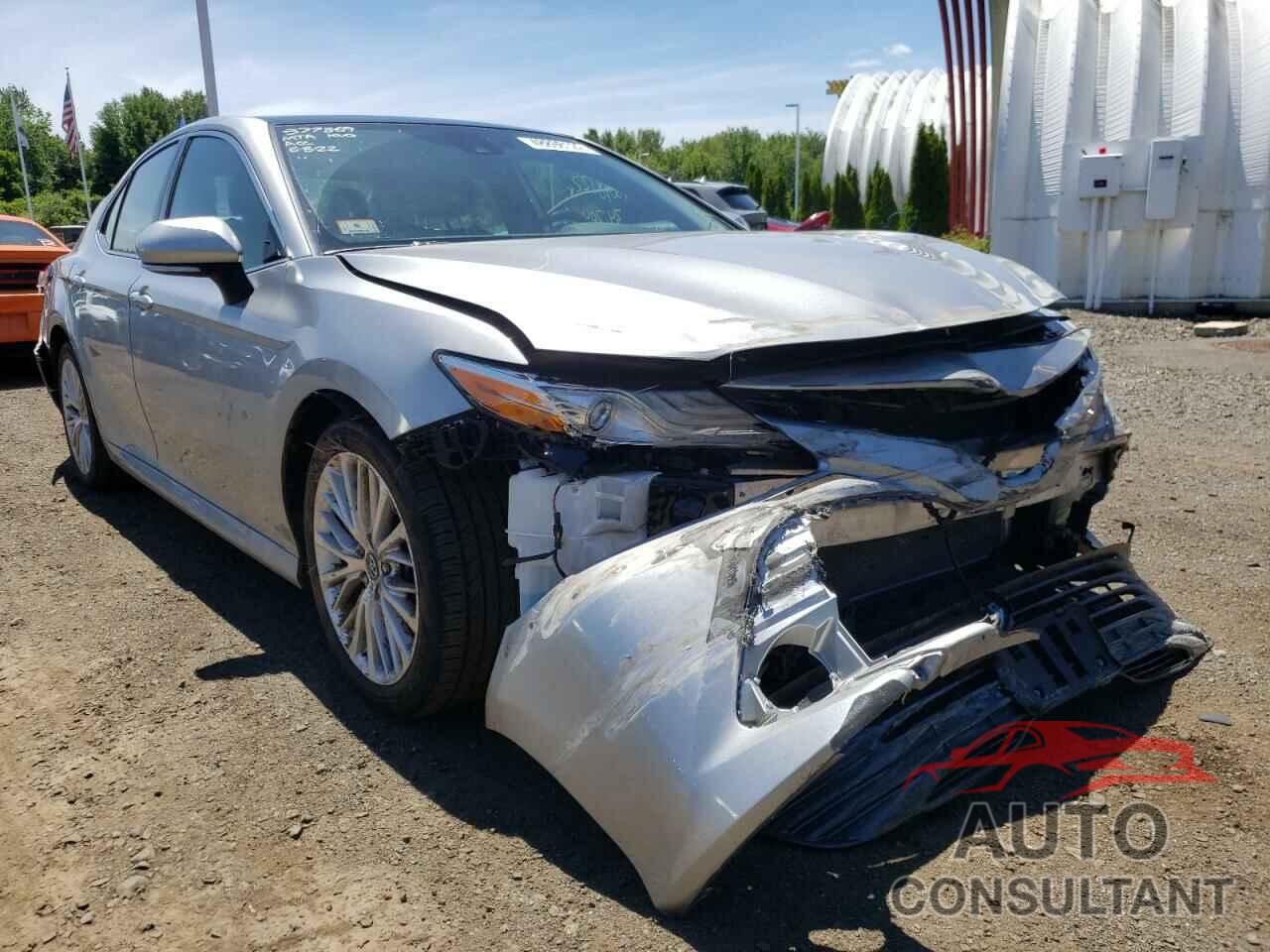 TOYOTA CAMRY 2019 - 4T1B11HK5KU706597