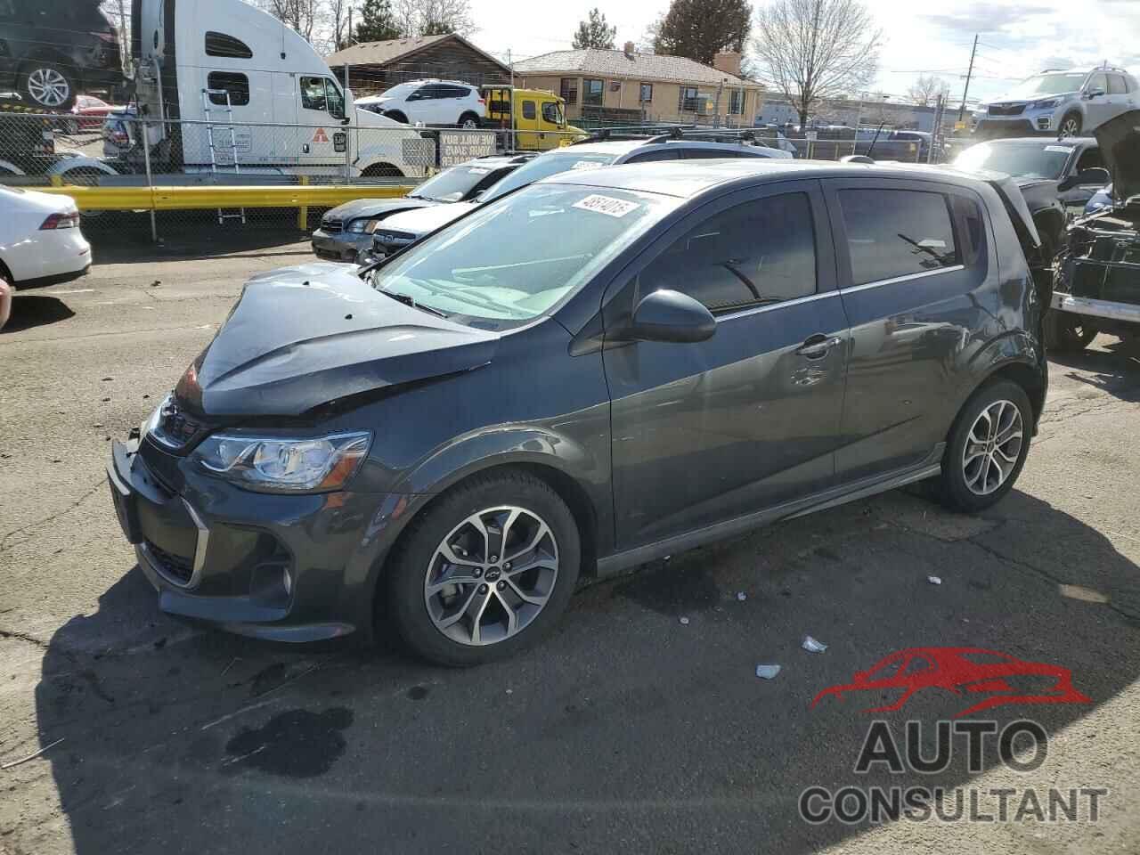 CHEVROLET SONIC 2019 - 1G1JD6SB6K4111411
