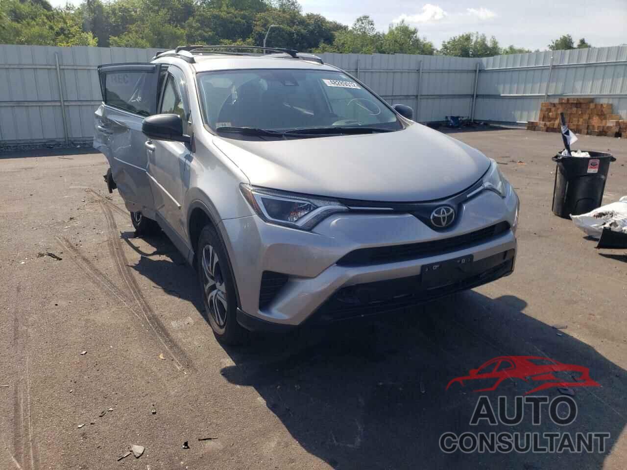 TOYOTA RAV4 2018 - JTMBFREV6JJ232257