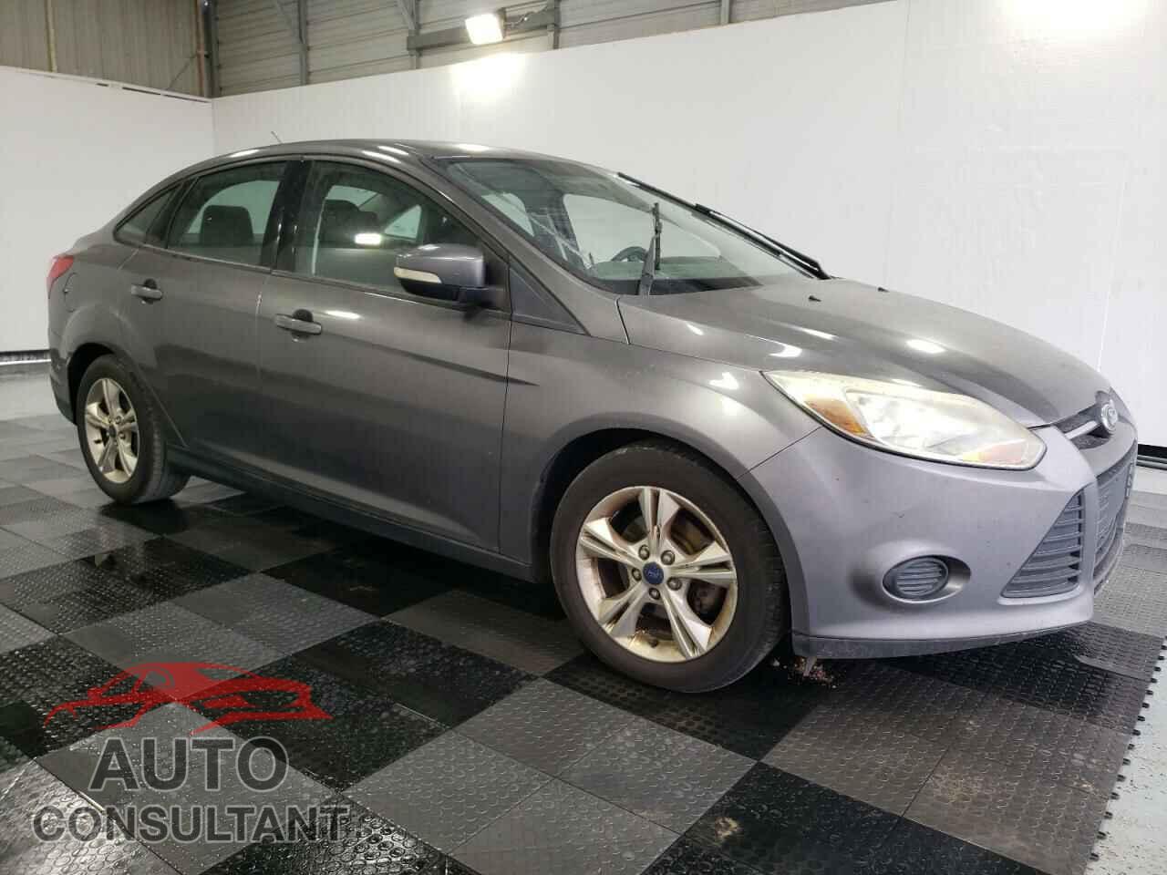 FORD FOCUS 2014 - 1FADP3F23EL370121